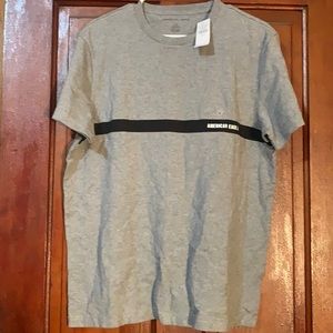 Men’s American Eagle tee